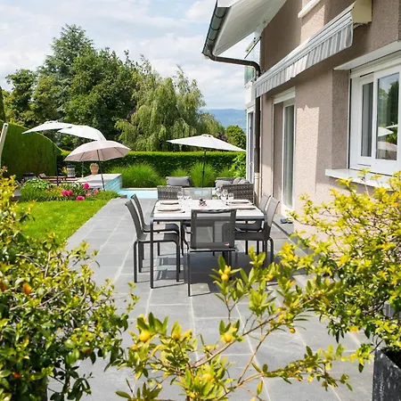 Modern With Swimming Pool Lake Access Villa *